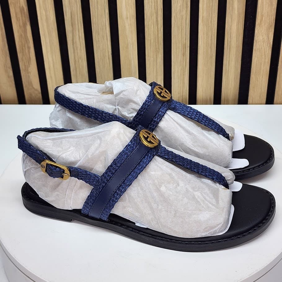 NEW - Giani Bernini Nayelli Women’s Navy Thong Flat Sandals Slingback Size 6.5 - Thumbnail 2