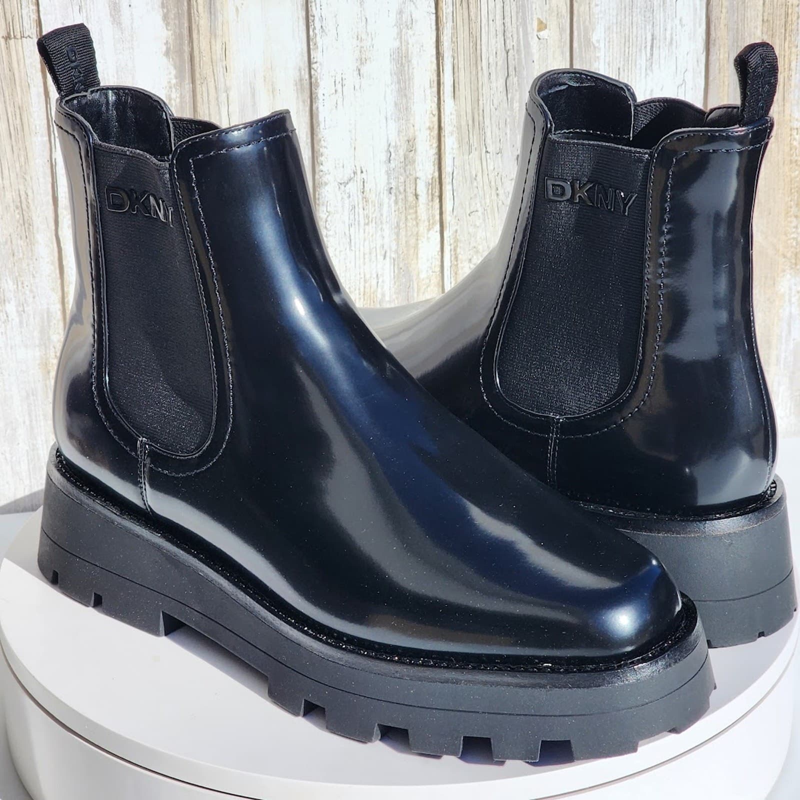 NEW - DKNY Women's Senni Chelsea Lug Boots - Size 10 - Black - Thumbnail 9