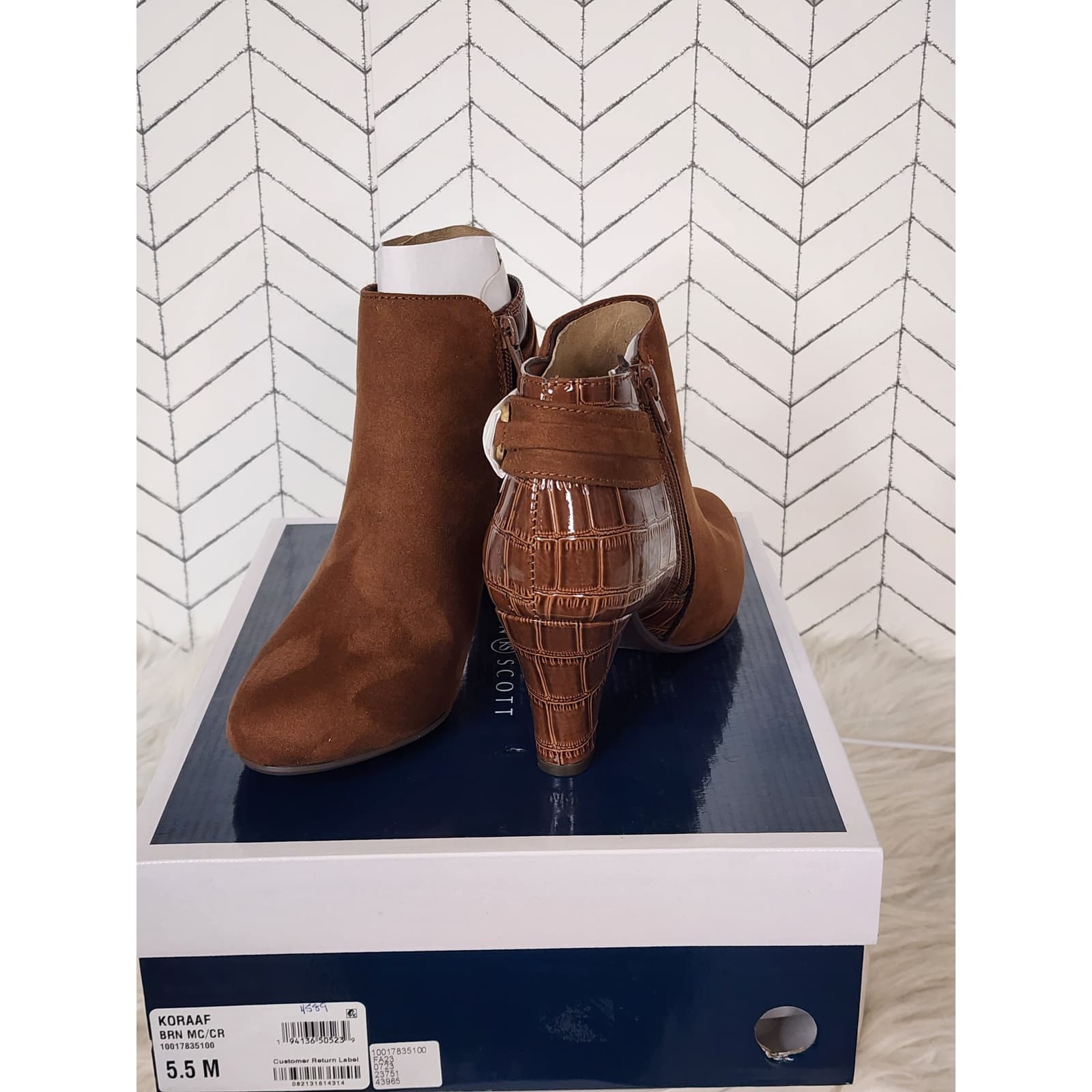 Karen Scott Koraa Strapped Booties for Women – Brown with Croc - Size 7.5 M - Thumbnail 2