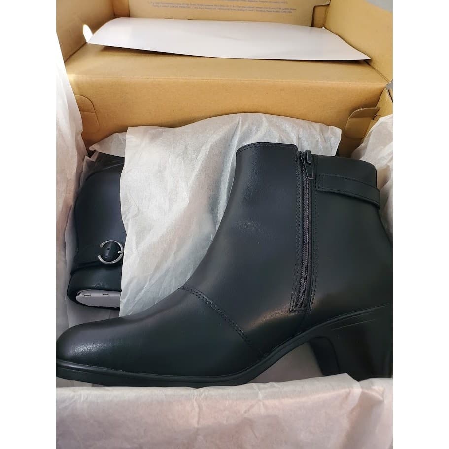 Clarks Women’s Emily 2 Belle Leather Ankle Boots - Size 9 M - Thumbnail 5