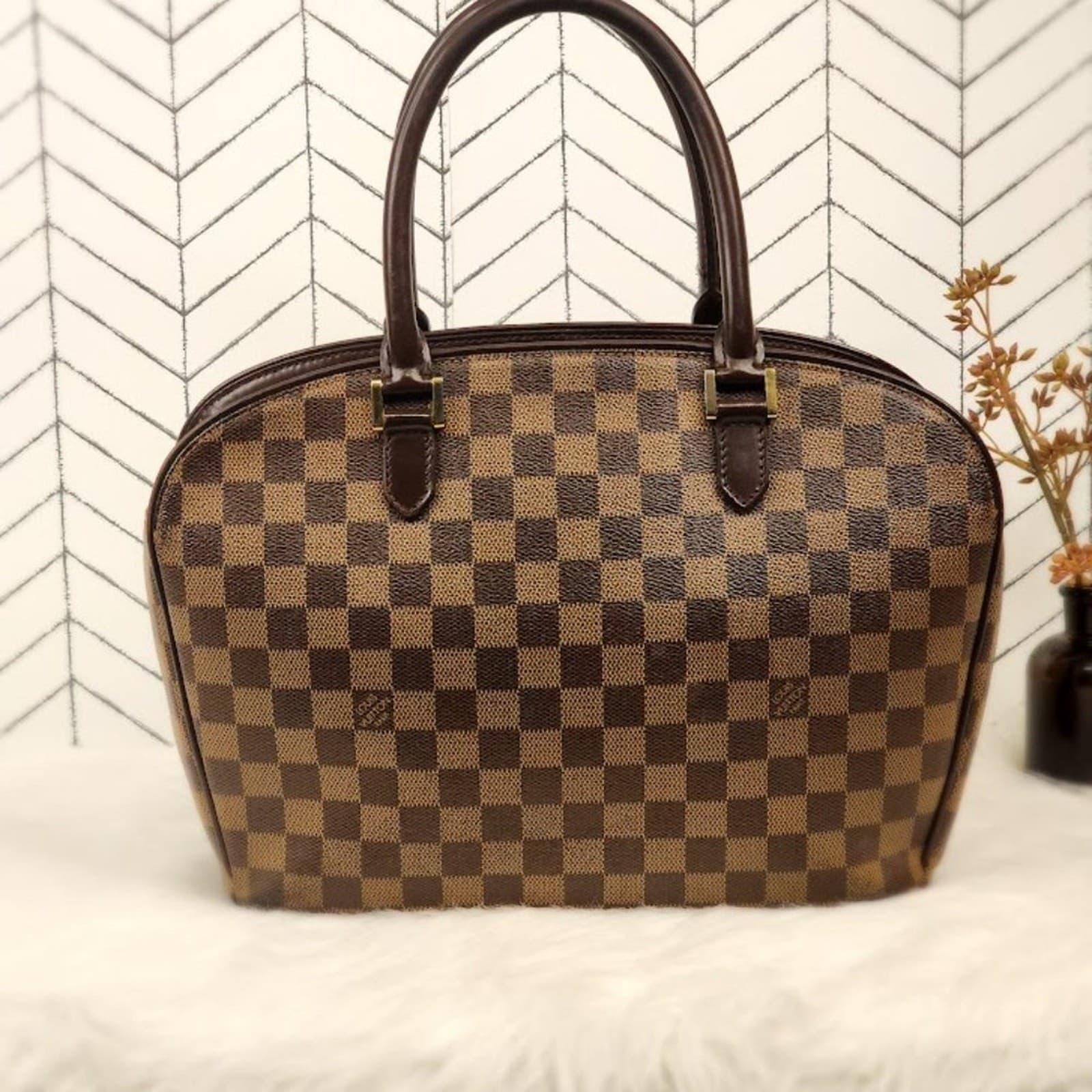 Louis Vuitton Damier Sarria Horizontal Handbag - Thumbnail 6
