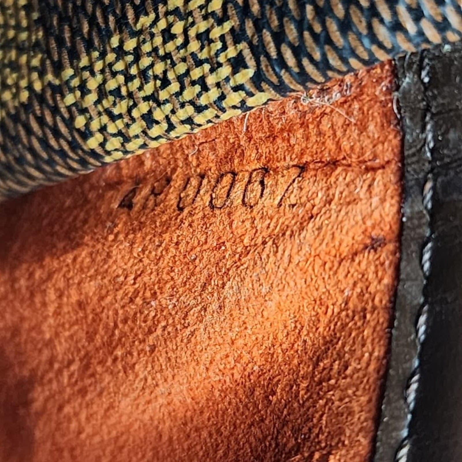 Louis Vuitton Damier Sarria Horizontal Handbag - Thumbnail 13