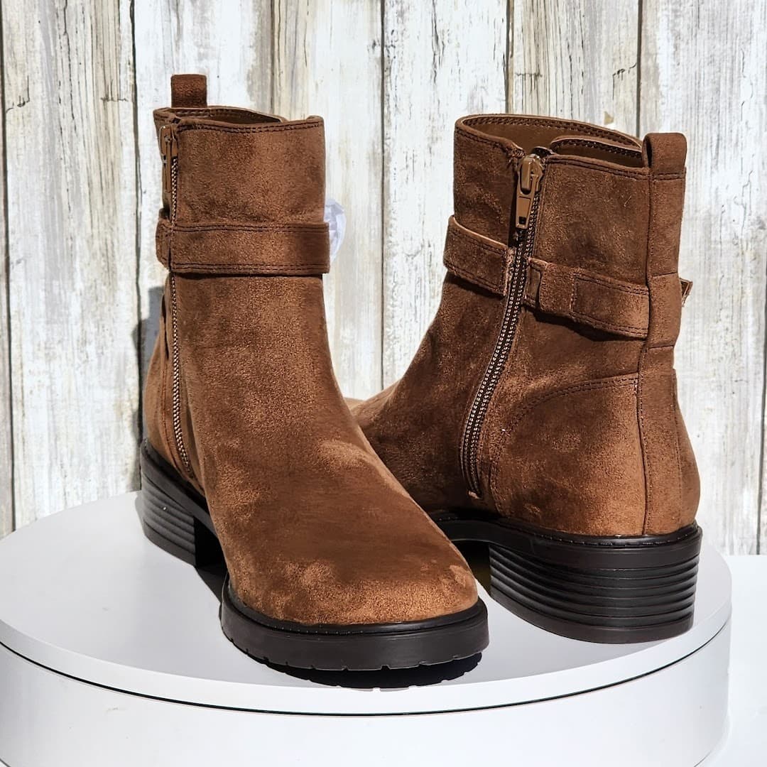 NEW - Giani Bernini Women's Becca Memory Foam Buckled Booties - Size 9.5 M - Thumbnail 5