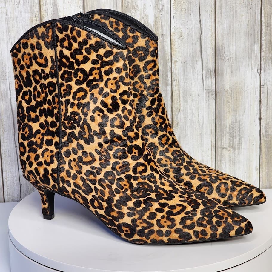 NEW - On 34th Aatira Leopard Tulip Booties - Size 7 M - Thumbnail 2