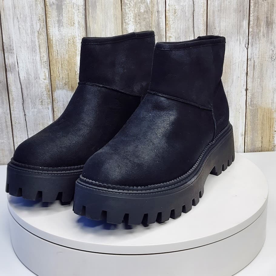 NEW - DV Dolce Vita Women's Lonny Cozy Platform Lug Booties - Size 9.5 - Thumbnail 5