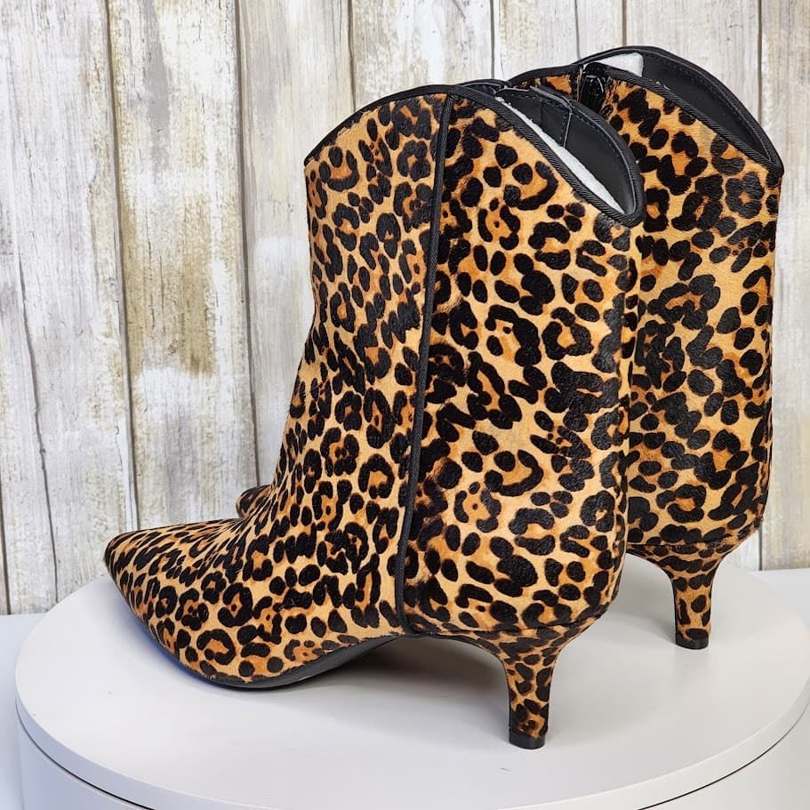 NEW - On 34th Aatira Leopard Tulip Booties - Size 7 M - Thumbnail 6