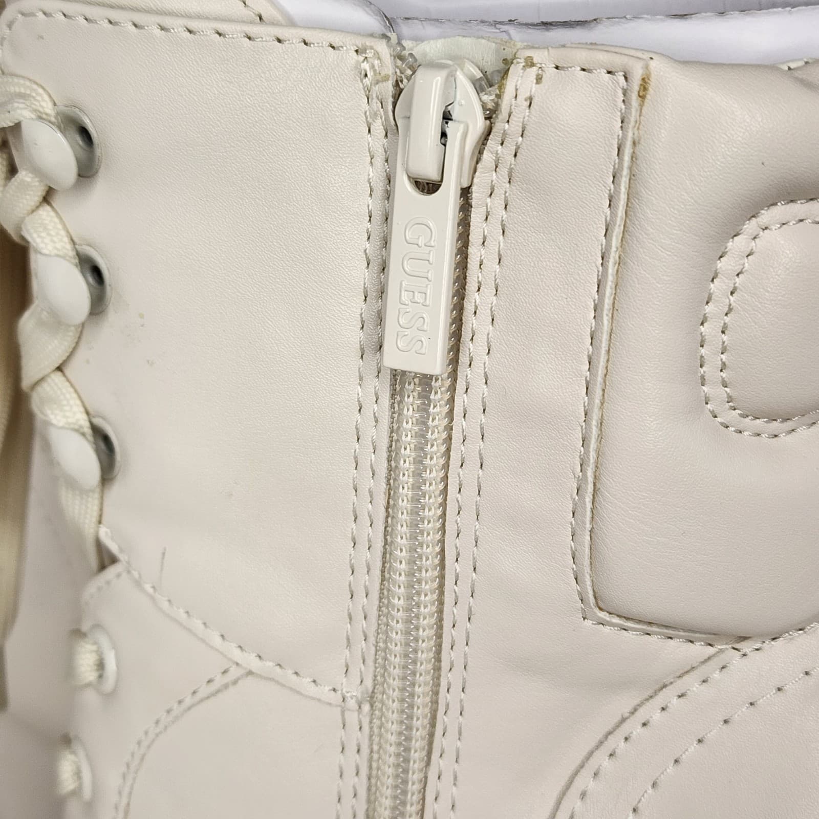 GUESS Women's Tanisa Heeled Lace-Up Platform Hikers Booties - Size 8.5 M - Thumbnail 8