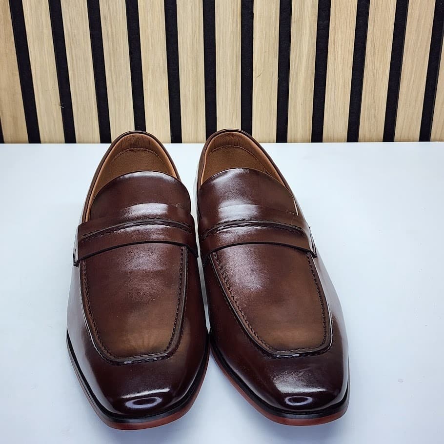 NEW - Tommy Hilfiger Steran Men’s Brown Loafers Slip On Dress Shoes - Size 9M - Thumbnail 3