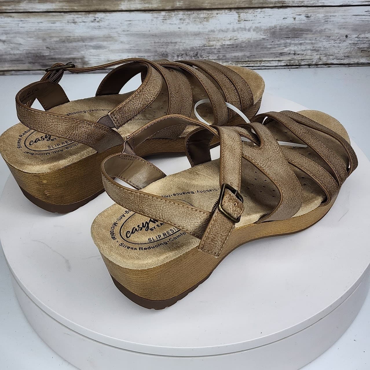 NEW - Easy Street Women's Comfort Wedge Sandals Slingback Open Toe Size 8 - Thumbnail 2