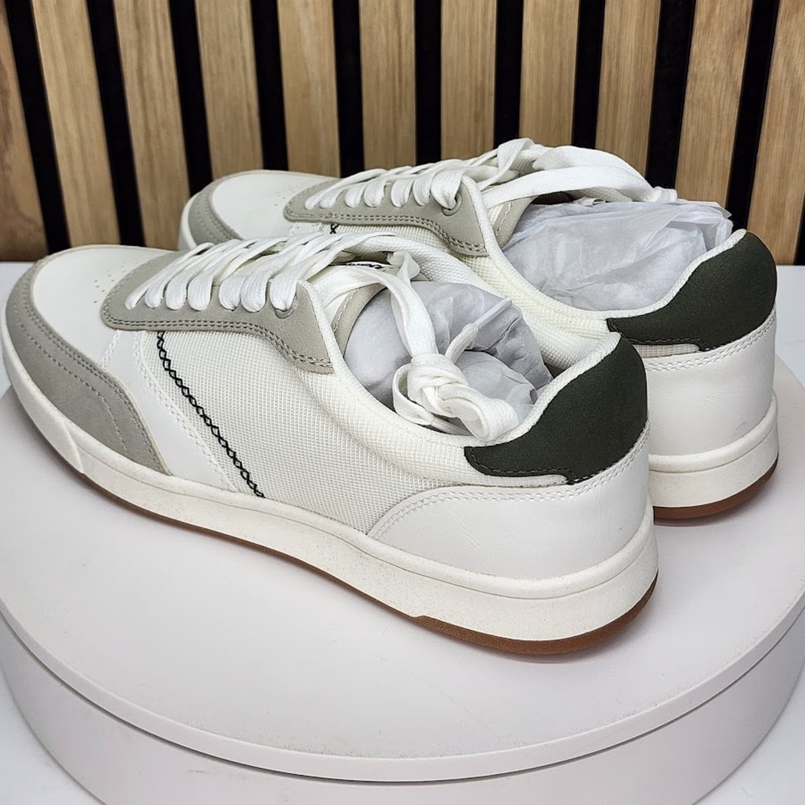 NEW - Club Room Dawson Men’s White Sneakers Casual Lace Up Shoes - Size 7.5 - Thumbnail 3