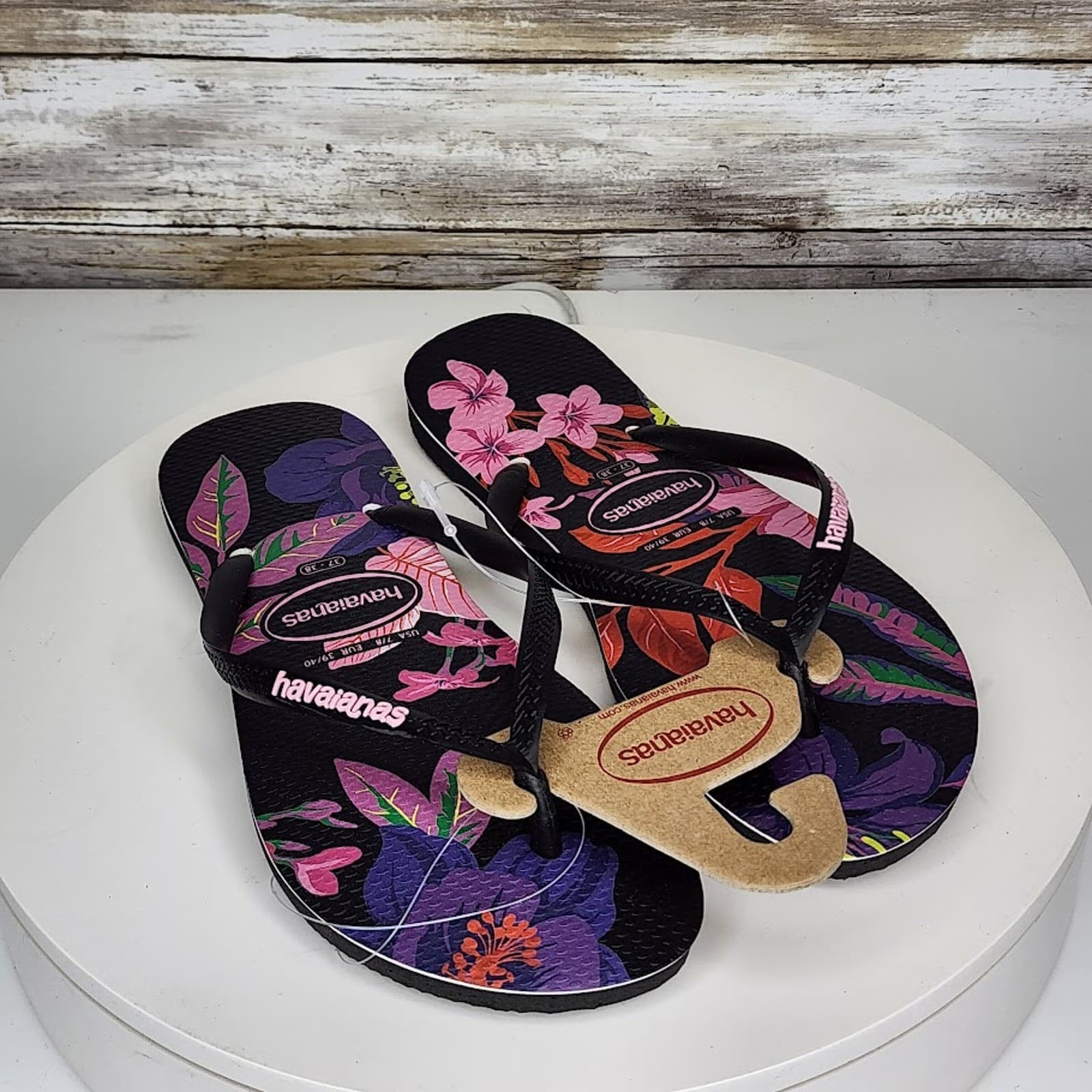 NEW - Havaianas Slim Floral Colors Women’s Flip Flops Tropical Sandals Size 7/8
