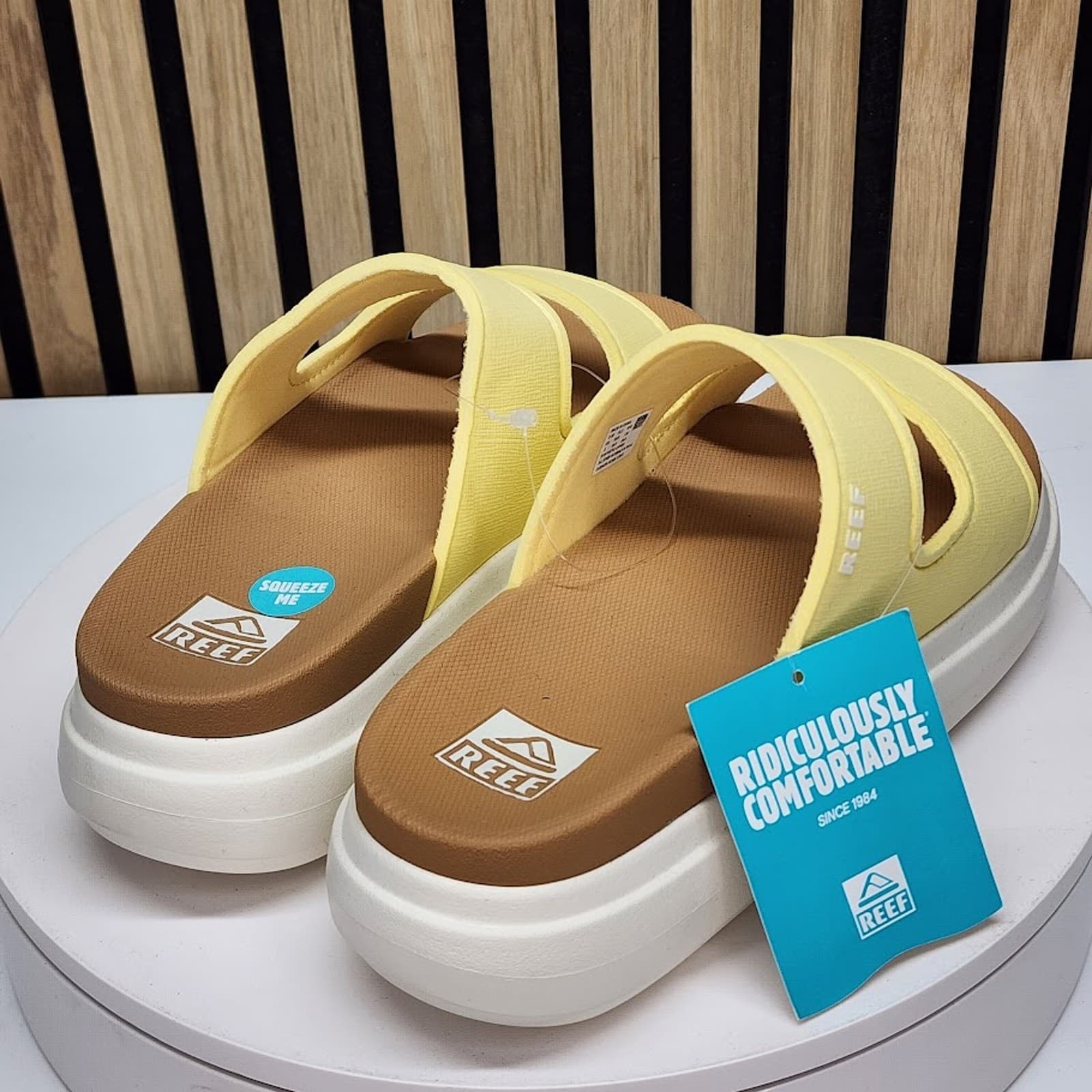 NEW - REEF Cushion Bondi 2 Bar Women’s Platform Sandals Pale Banana Size 11 - Thumbnail 3