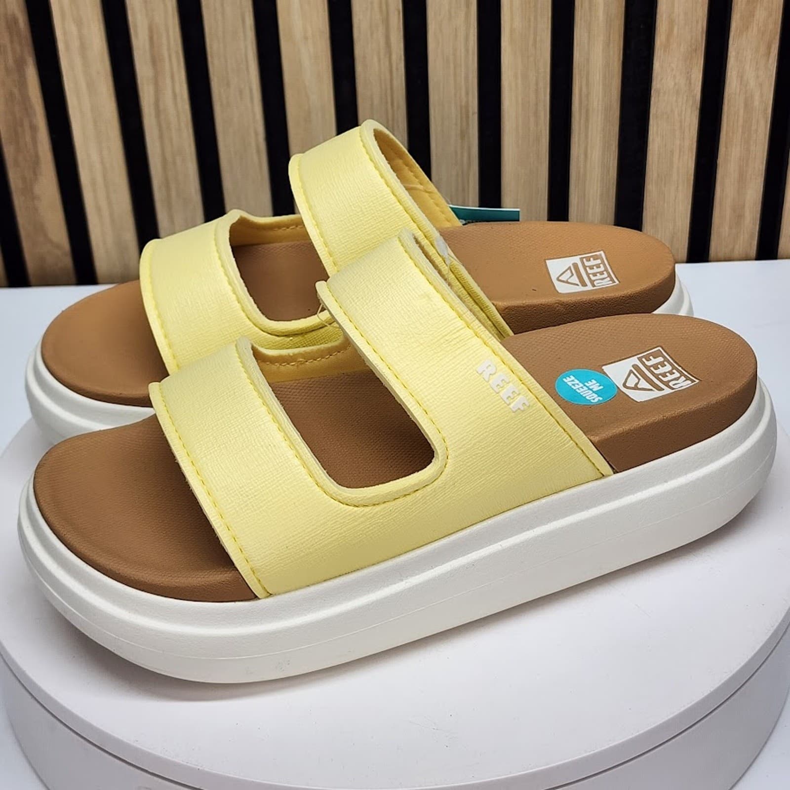 NEW - REEF Cushion Bondi 2 Bar Women’s Platform Sandals Pale Banana Size 11 - Thumbnail 5