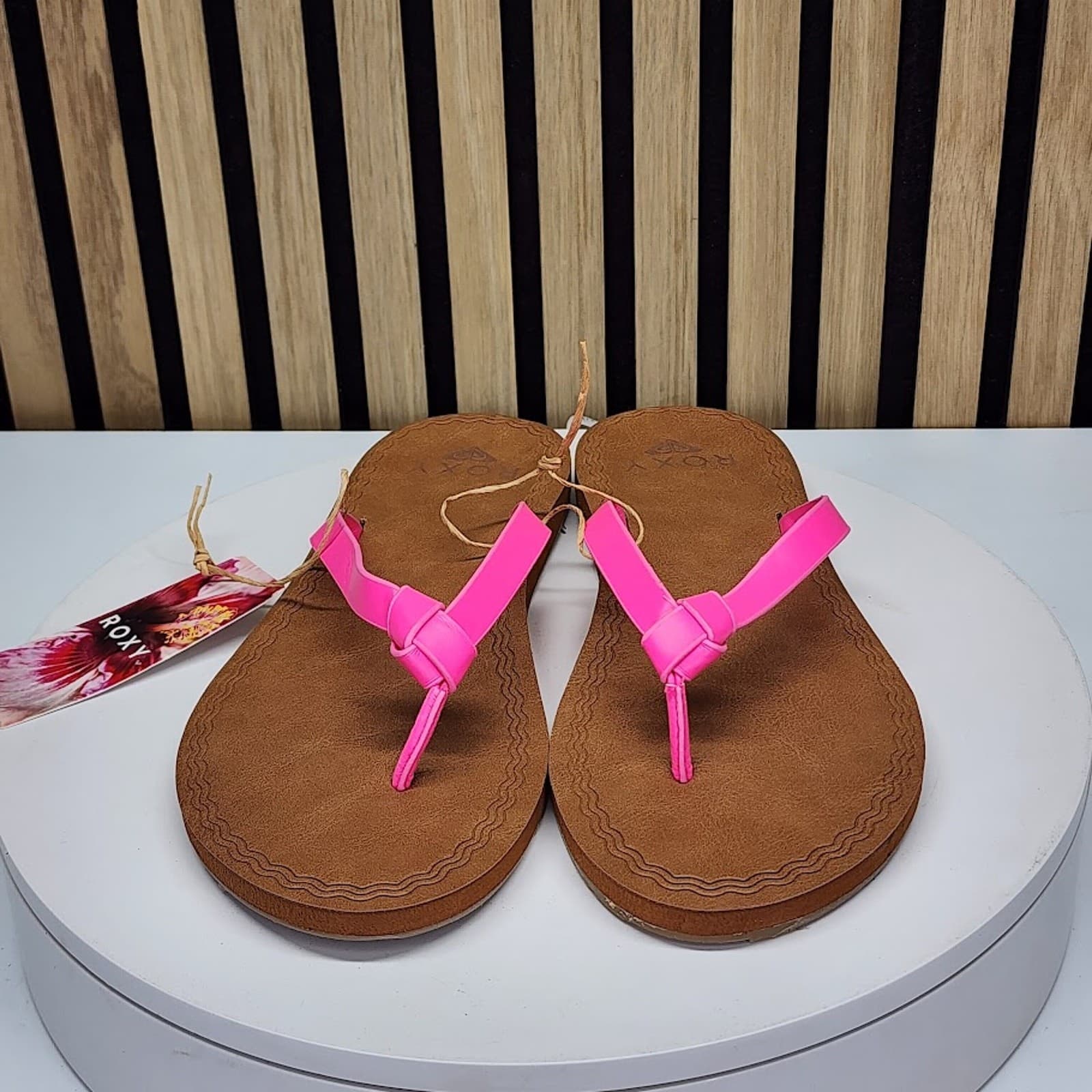 NEW - Roxy Luv Me Knot Women’s Flip Flop Sandals Platform Casual Size 11 - Thumbnail 5