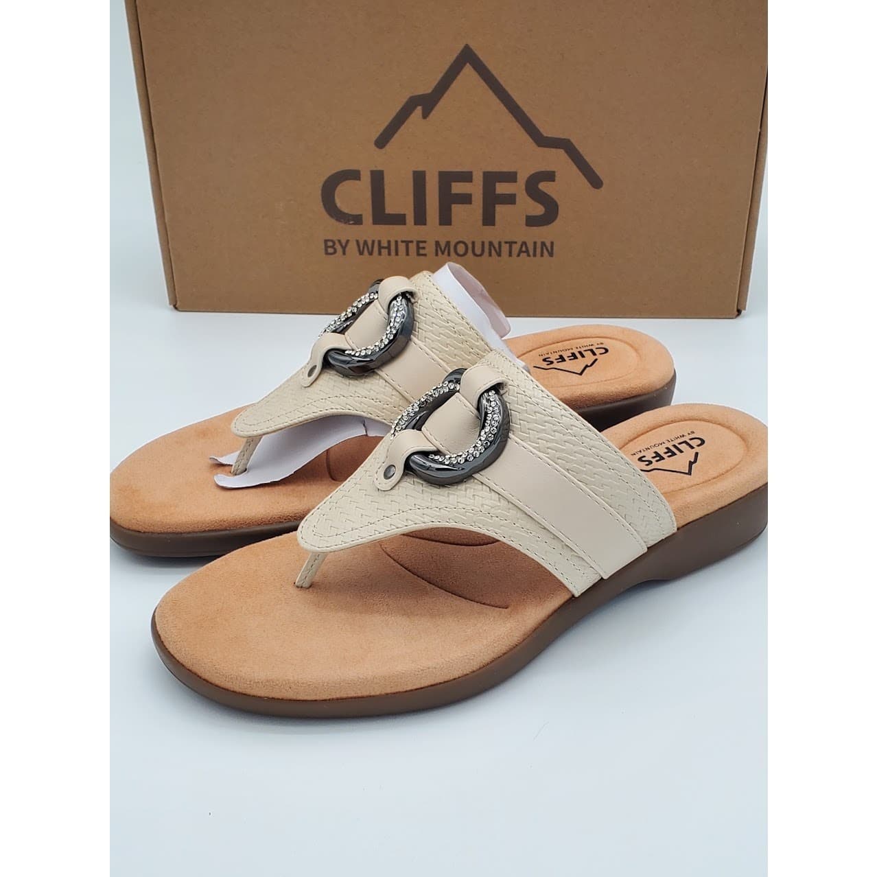 NEW - Cliffs Benedict Women’s Thong Comfort Sandals Casual Wedges - Size 8 - Thumbnail 2