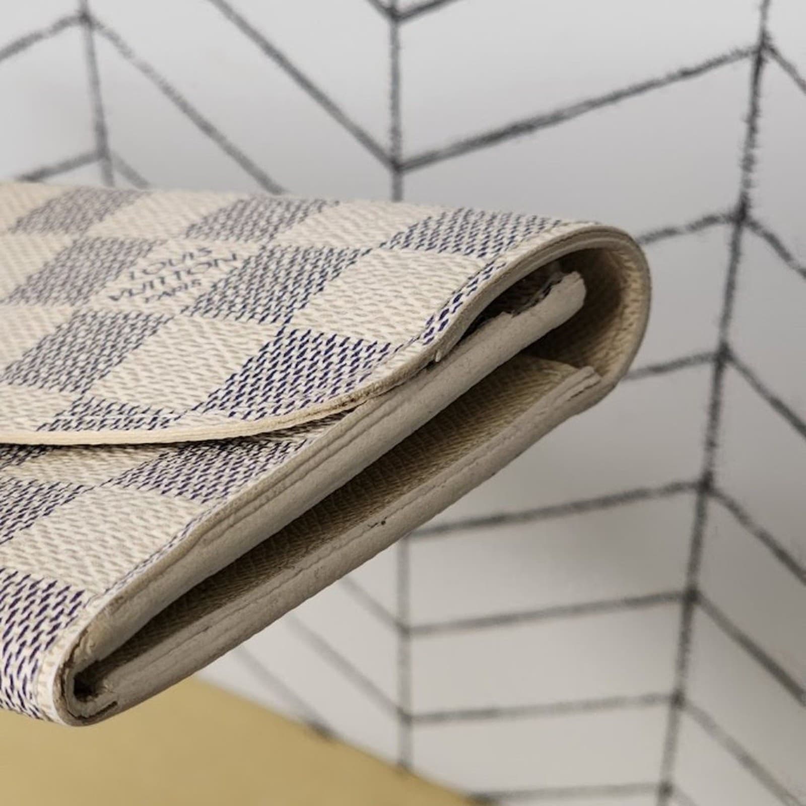 Louis Vuitton Portefeuille Emilie Damier Azur Wallet - Thumbnail 4