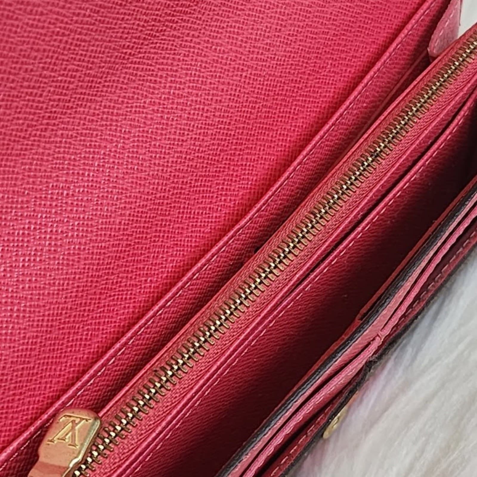 Louis Vuitton Coquelicot Monogram Ramages Sarah Wallet Epi Leather - Thumbnail 7