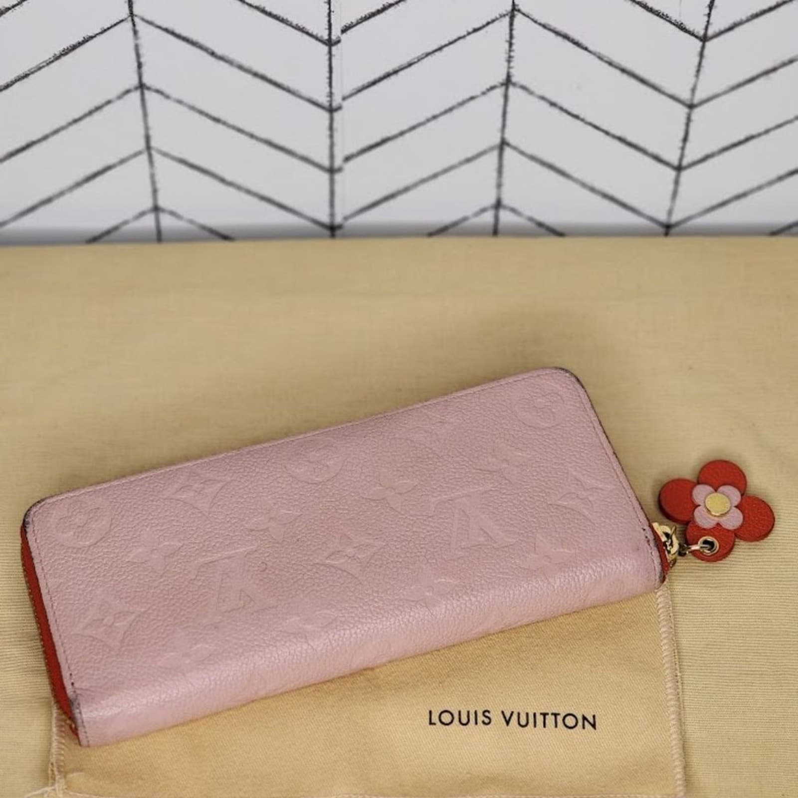 Louis Vuitton Monogram Empreinte Portefeuille Clemence Zippy Wallet - Thumbnail 3
