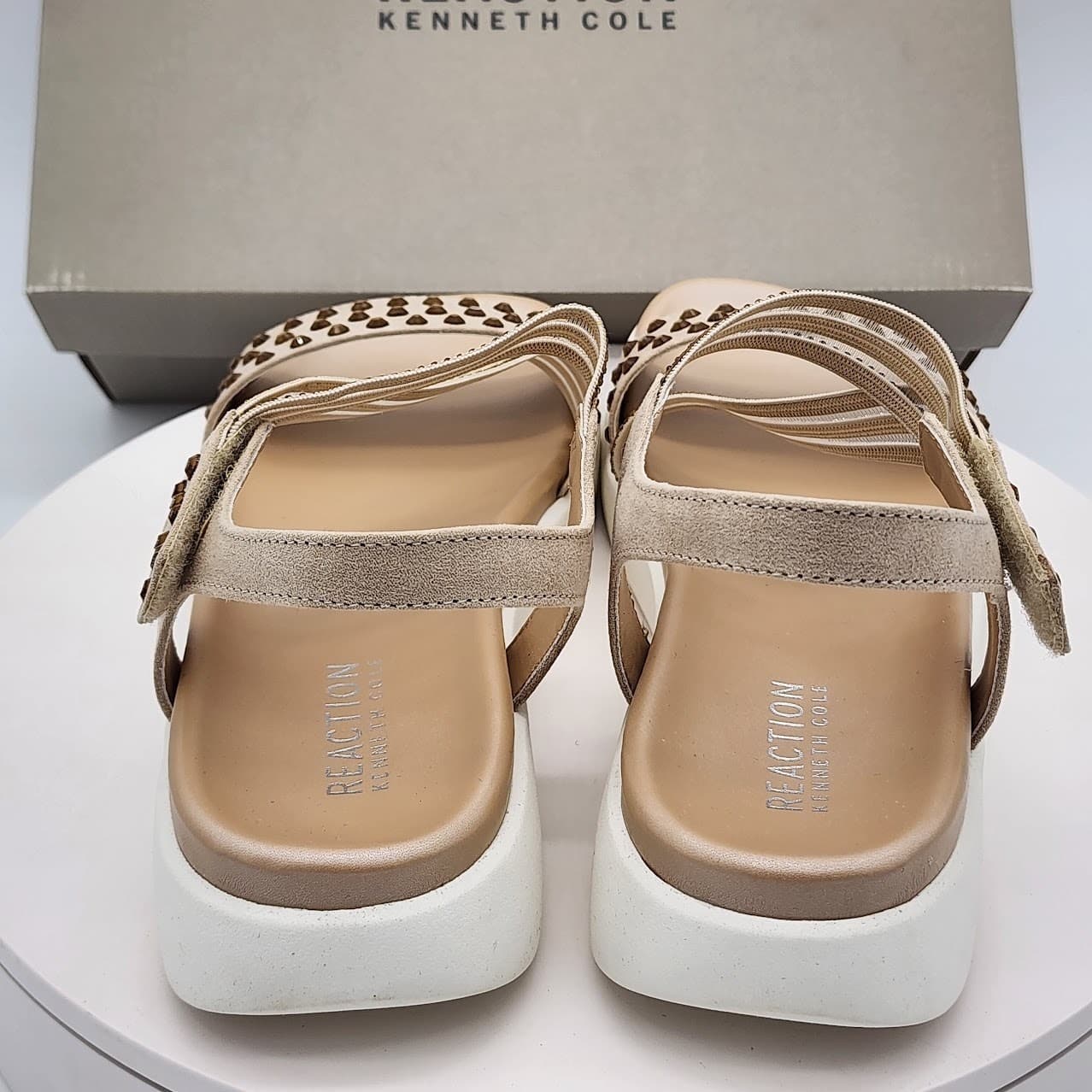 NEW - Kenneth Cole Reaction Taryn Ecru Jewel Sandals Women's Size 9 Medium - Thumbnail 4