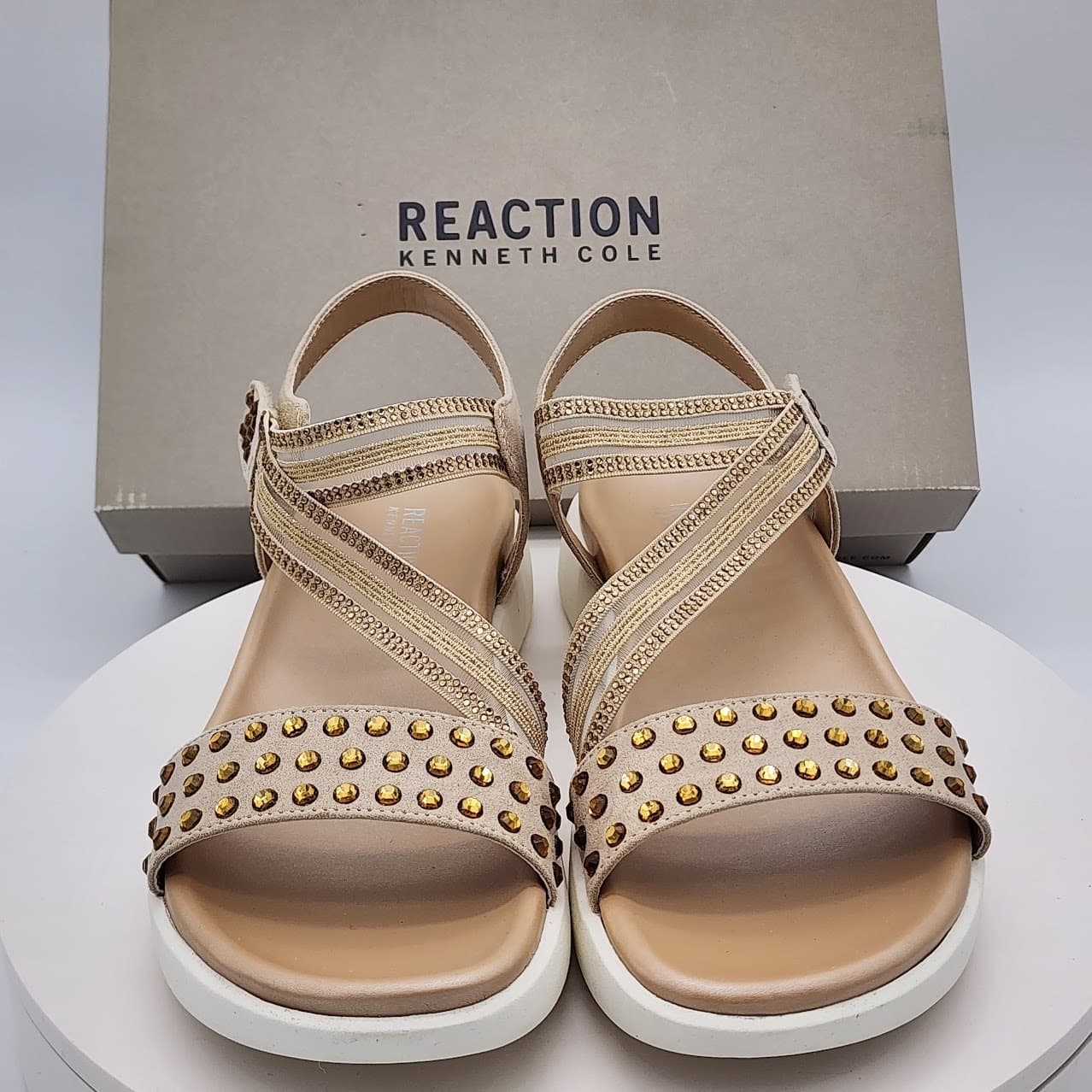 NEW - Kenneth Cole Reaction Taryn Ecru Jewel Sandals Women's Size 9 Medium - Thumbnail 2