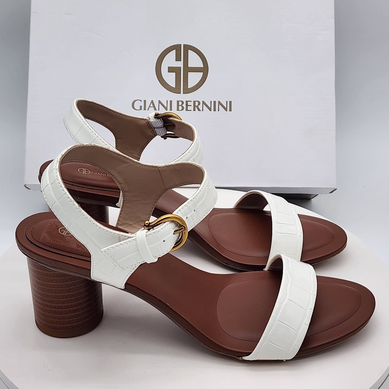 NEW - Giani Bernini Hadleyy Women’s White Croc Strappy Sandals Heel Size 9 M - Thumbnail 2