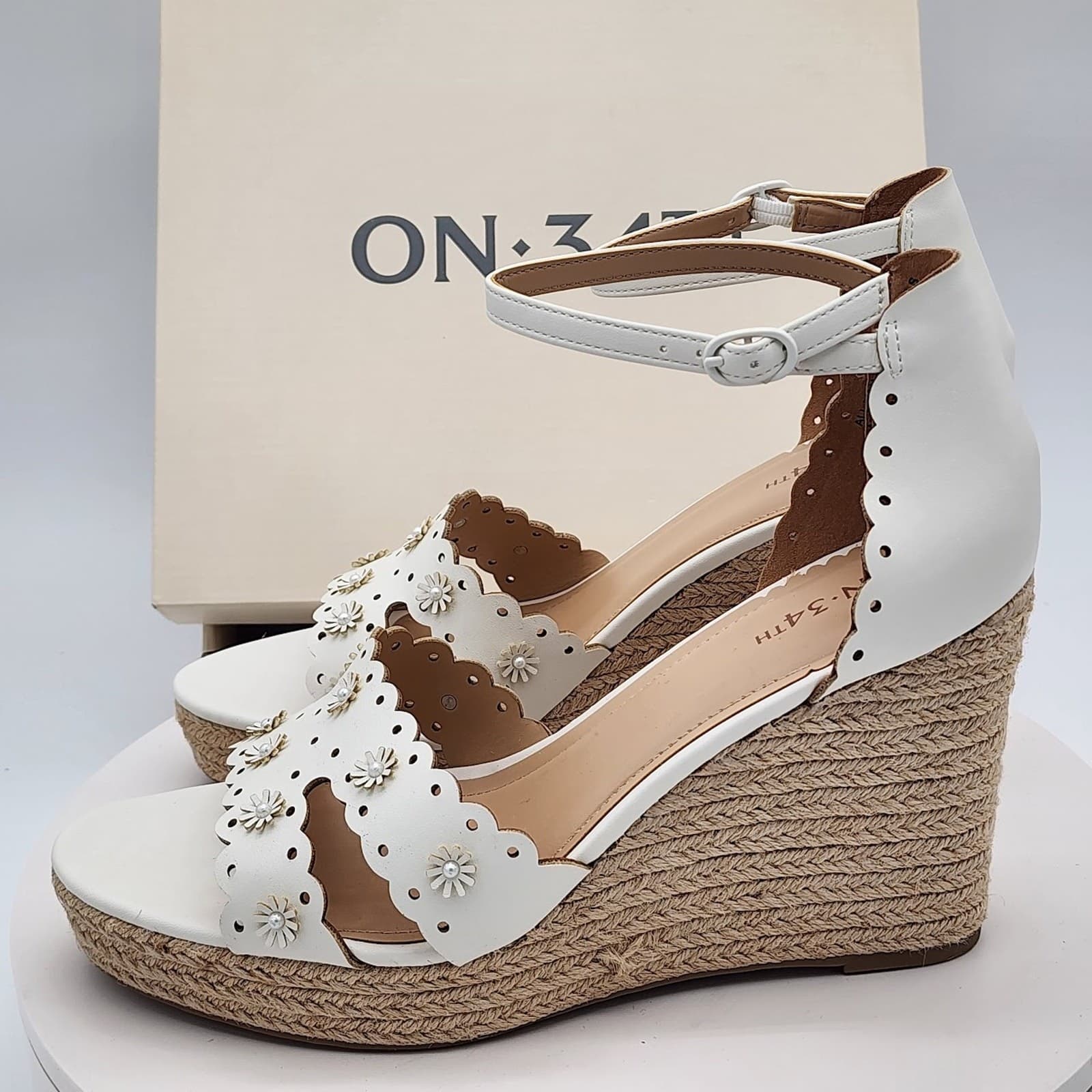 NEW - On 34th Theodore EP White Linen Floral Espadrille Wedge Sandals Size 9 M - Thumbnail 7