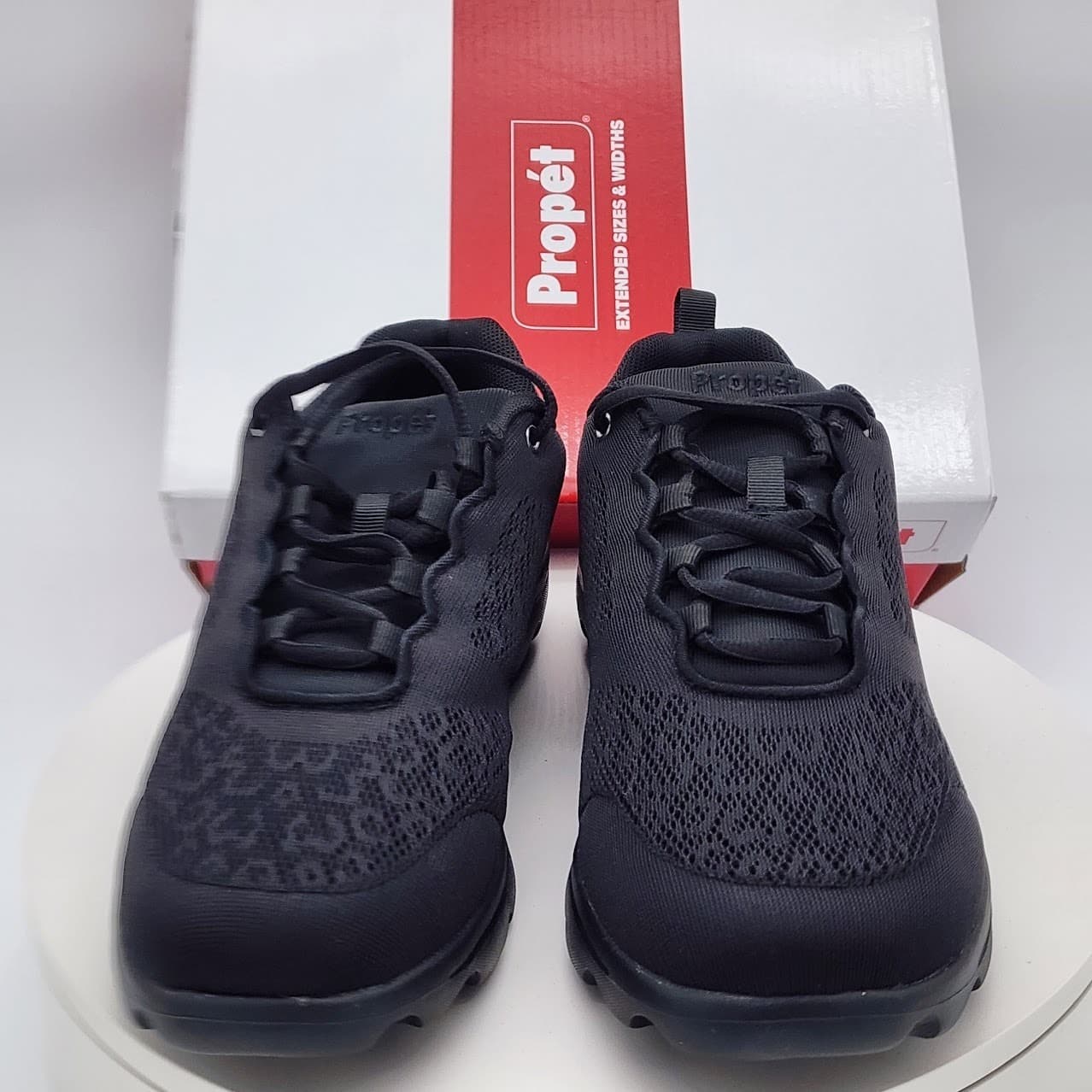 NEW Propet Travel Active Women's Walking Sneakers Black Size 9 - Thumbnail 2