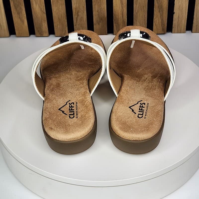 NEW - Cliffs by White Mountain Benedict Women’s Thong Comfort Sandals - Size 9 - Thumbnail 3