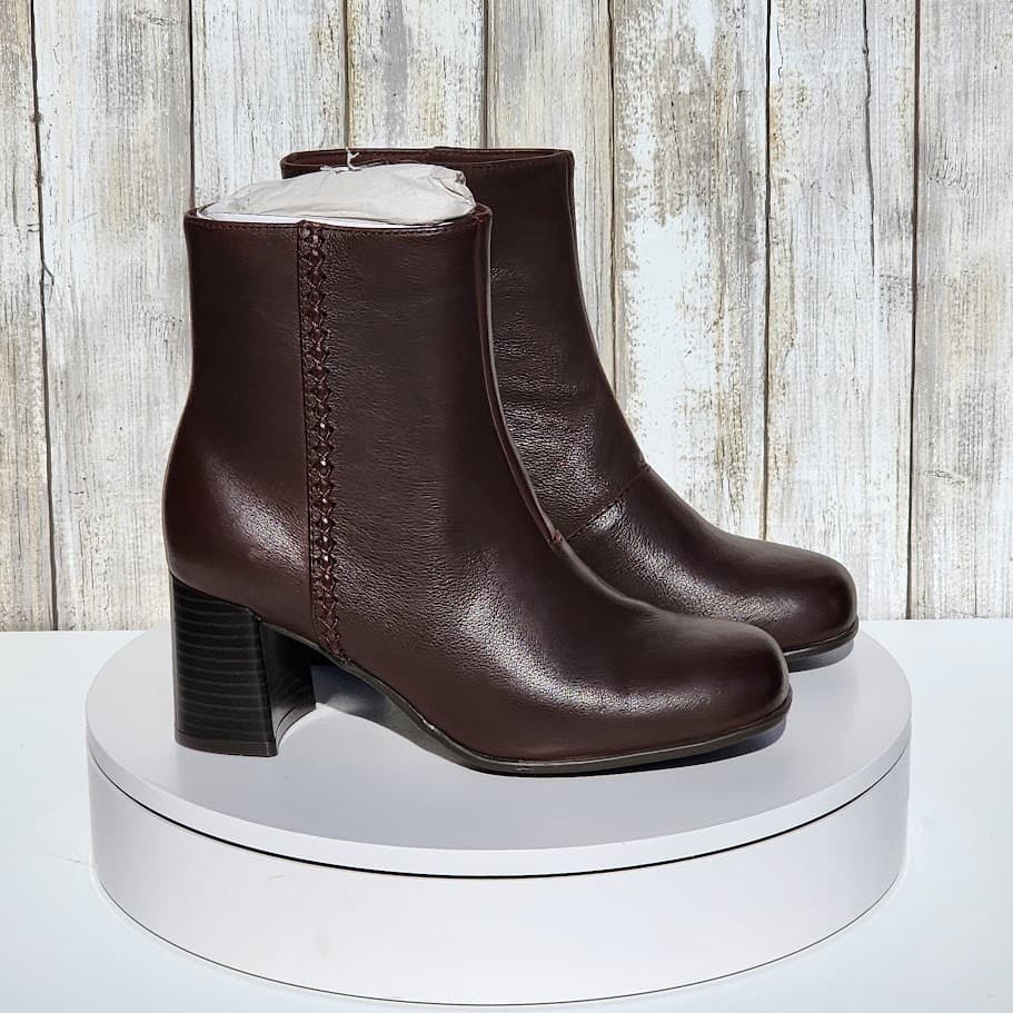 NEW - Clarks Women's Collection Keirsta Faye Boots - Size 6.5 M - Thumbnail 3