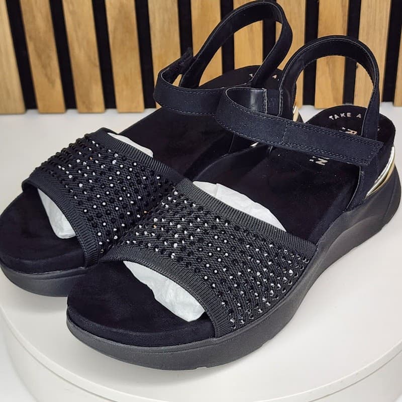 NEW - Kenneth Cole Reaction Hera Women’s Jeweled Platform Black Sandals - Size 9 - Thumbnail 6