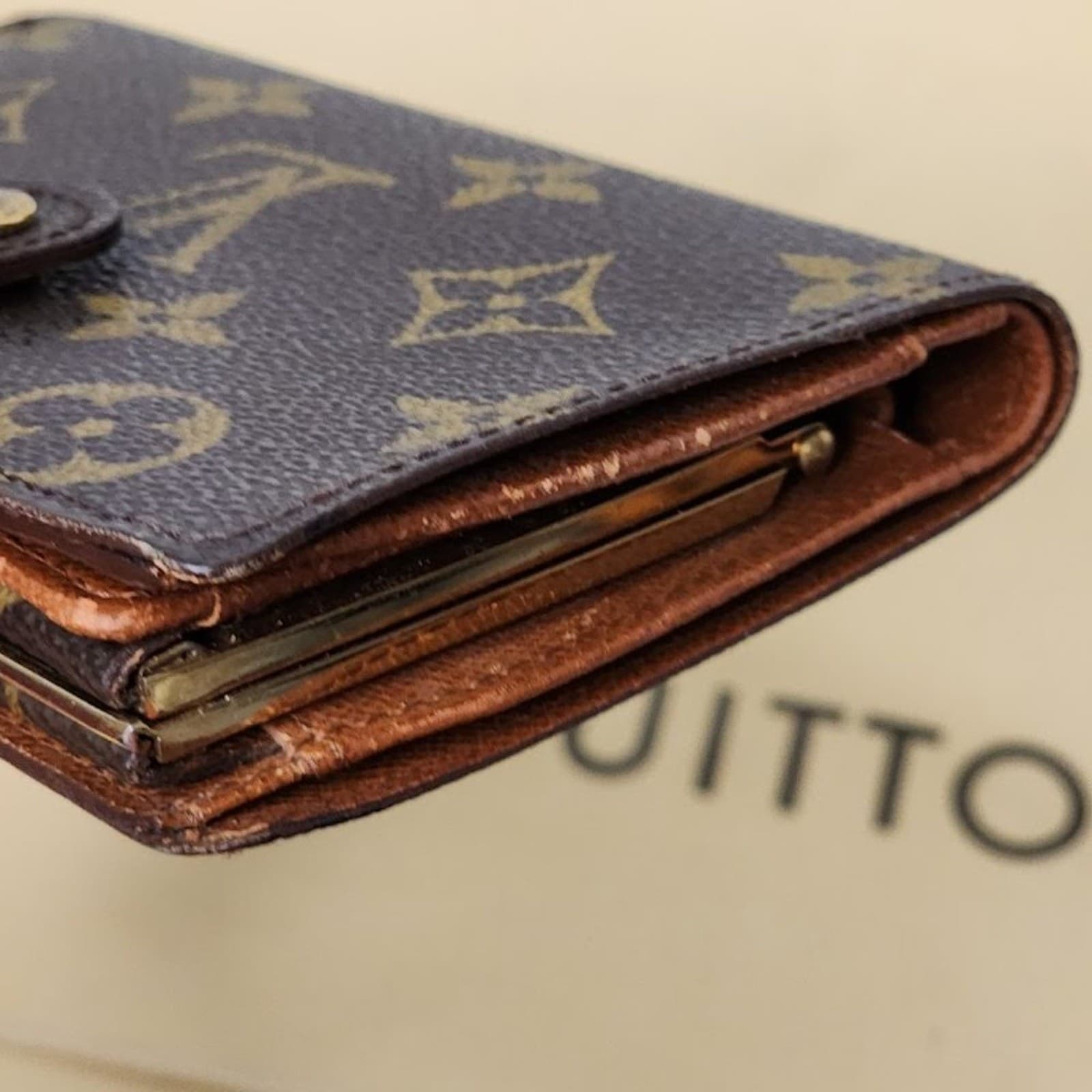 Authentic Louis Vuitton Monogram Porte Monnaie Billets Viennois Bifold Wallet - Thumbnail 4