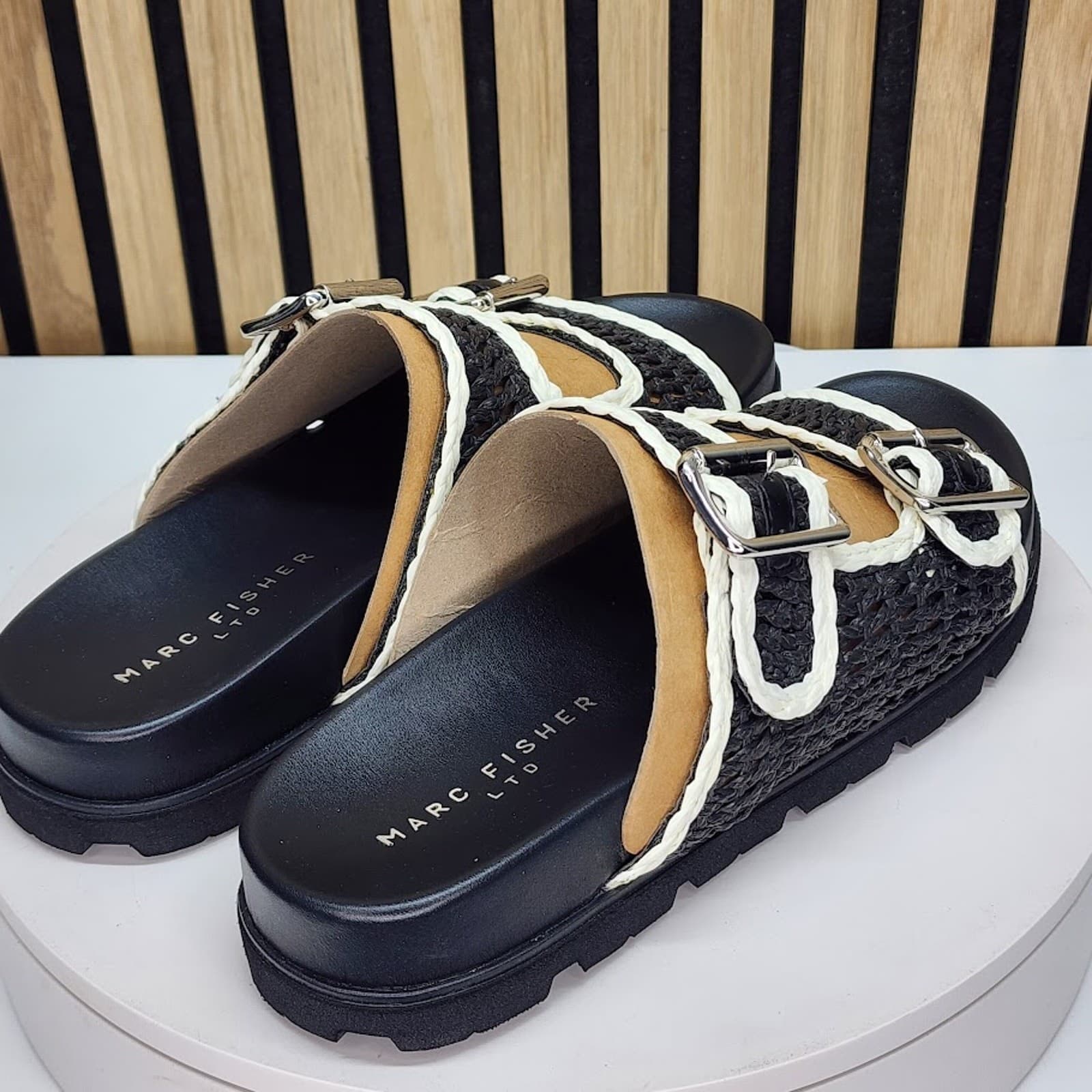 NEW - Marc Fisher Mylan Womens Black Woven Flat Sandals Buckle Straps Size 8.5 - Thumbnail 3