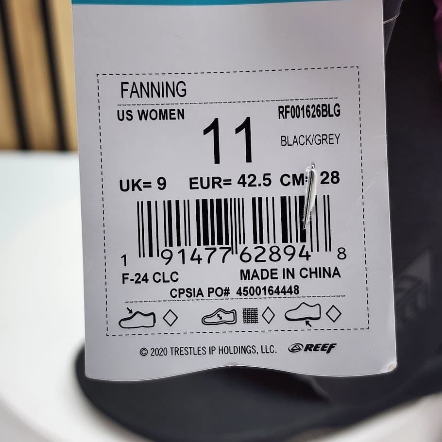 NEW - REEF Fanning Women’s Flip Flop Black/Grey Beach Sandals Size 11 - Thumbnail 10