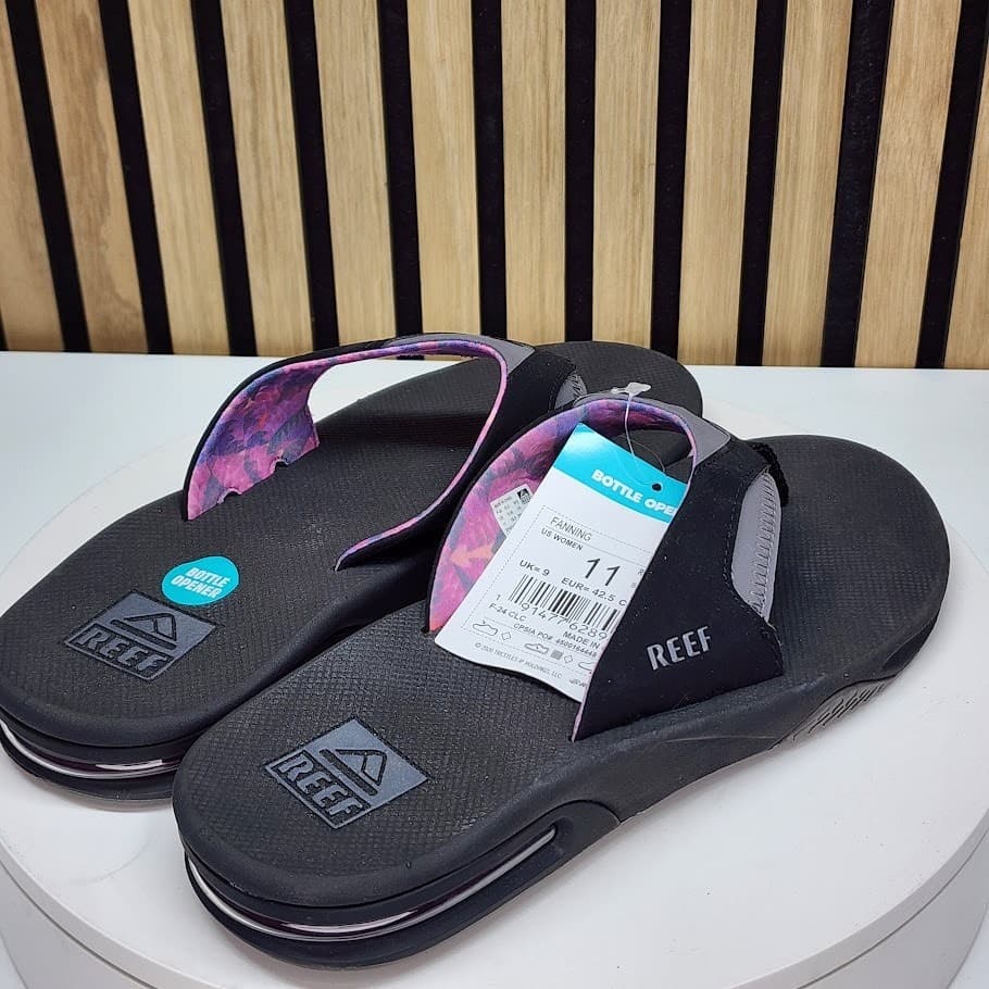 NEW - REEF Fanning Women’s Flip Flop Black/Grey Beach Sandals Size 11 - Thumbnail 3