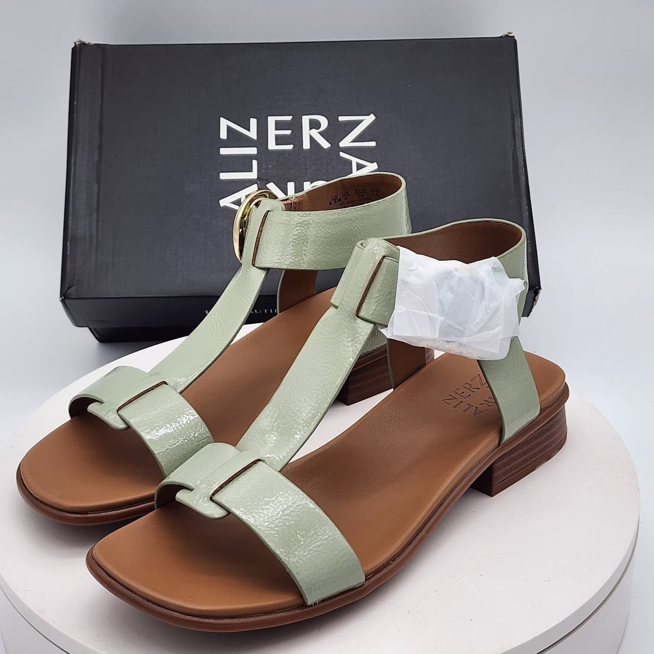 NEW Naturalizer Brandy Women's T-Strap Sandals Pistachio Green Size 8.5M Leather - Thumbnail 8