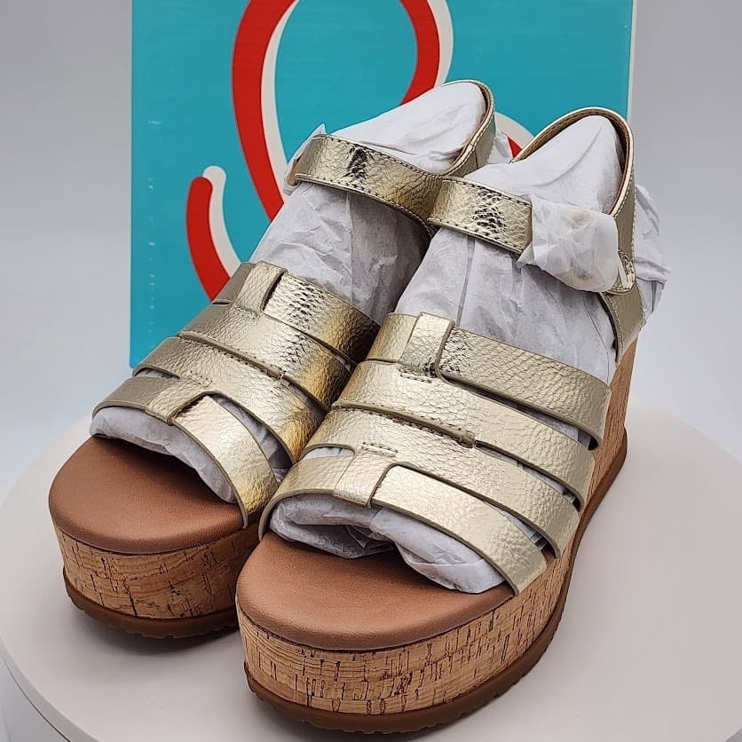 NEW BareTraps Savannah Light Gold Platform Wedge Sandals Women's Size 8M Comfort - Thumbnail 6