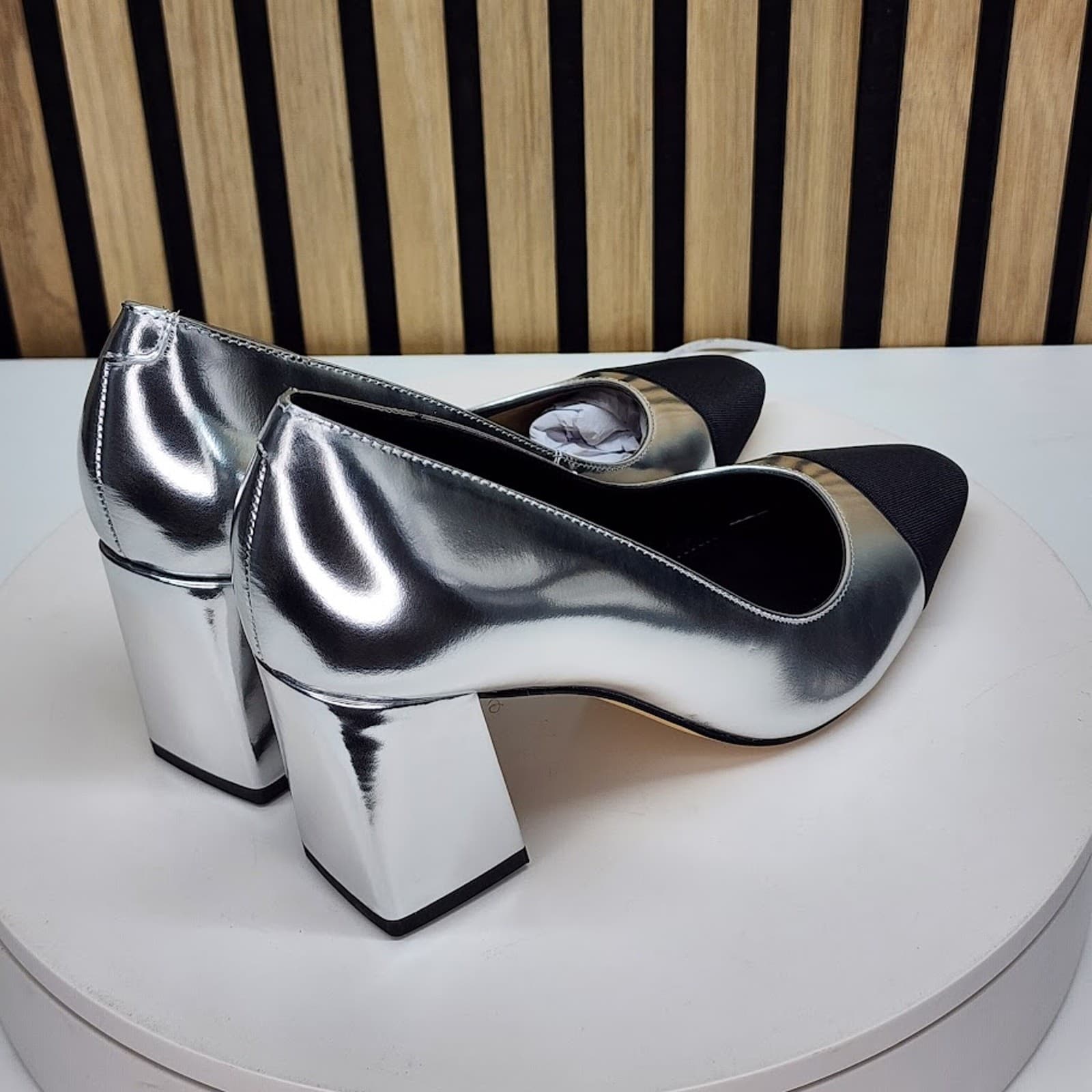 NEW - Marc Fisher Vernie Women’s Silver Black Pumps Slip On Block Heel Size 9.5 - Thumbnail 3