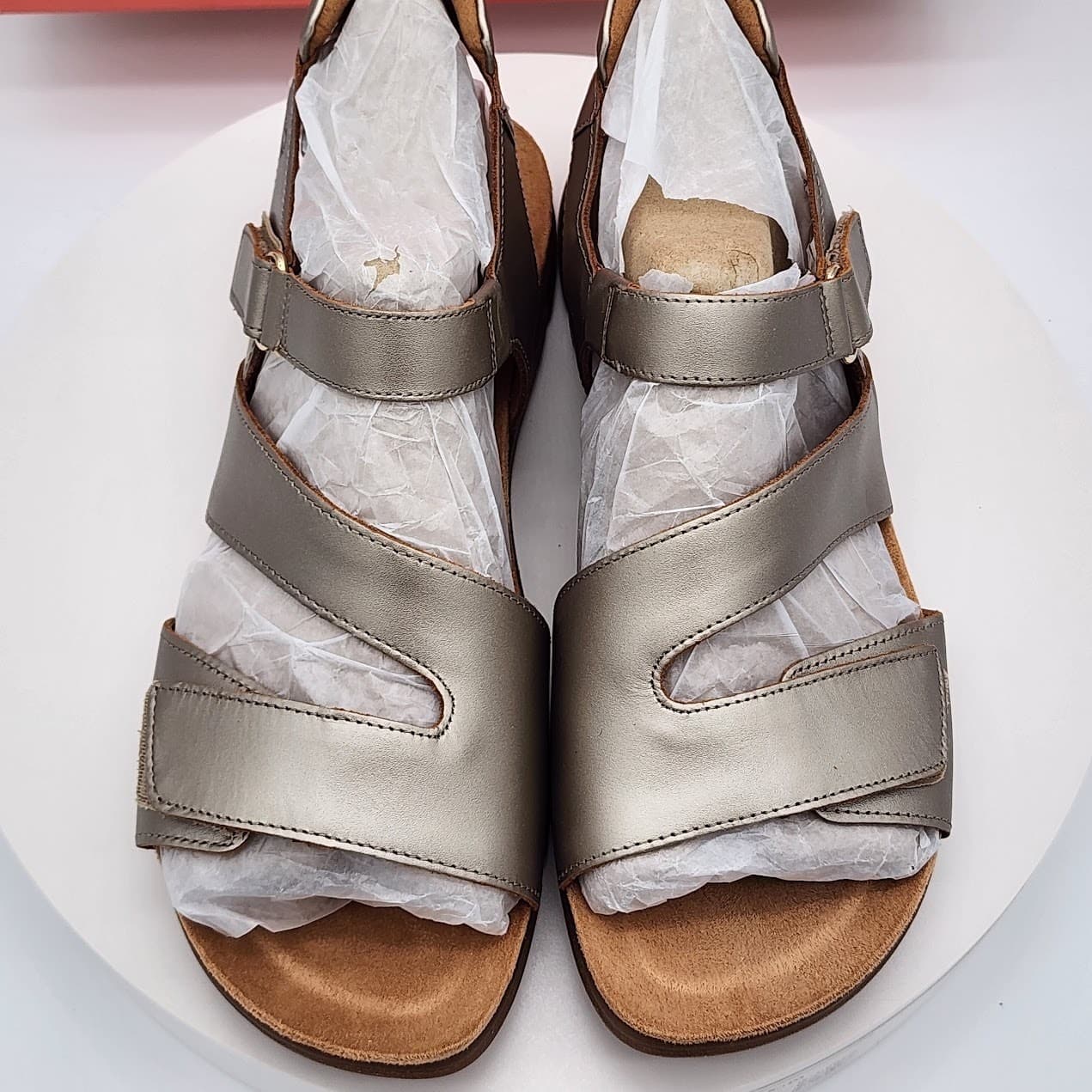 NEW Easy Spirit Mavey Gold Comfort Sandals Women's Size 10 M Adjustable Straps - Thumbnail 7