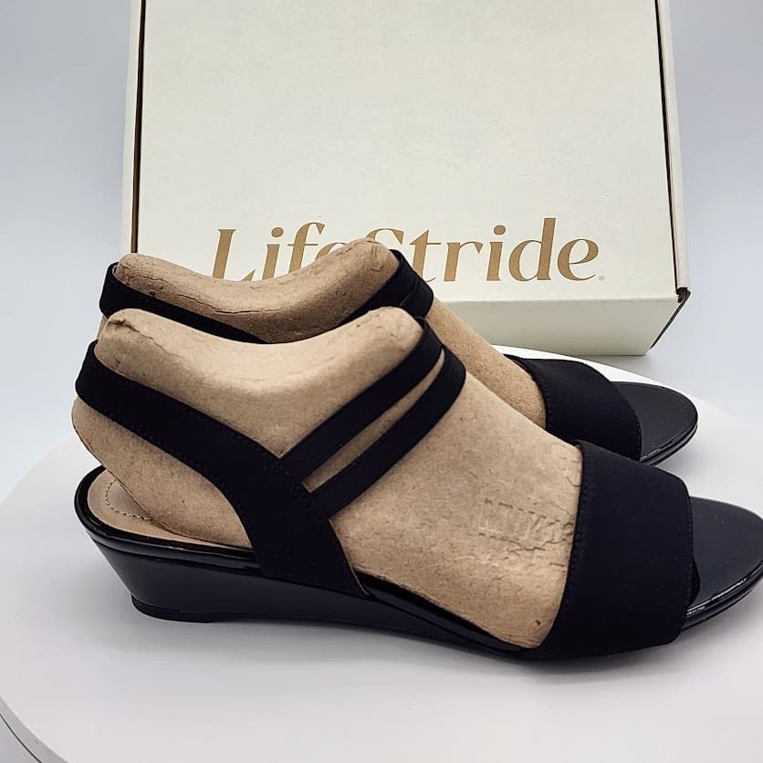 NEW LifeStride Yolo Black Micron Fabric Wedge Sandals Women's Size 6.5M - Thumbnail 2