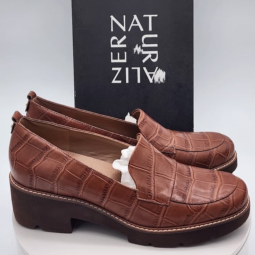 NEW Naturalizer Darry English Tea Croc Embossed Leather Loafers Women's Size 12M - Thumbnail 2