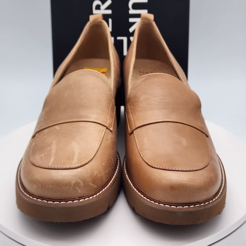 NEW Naturalizer Darry Lug Sole Loafers Toffee Leather Women's Size 12M - Thumbnail 6