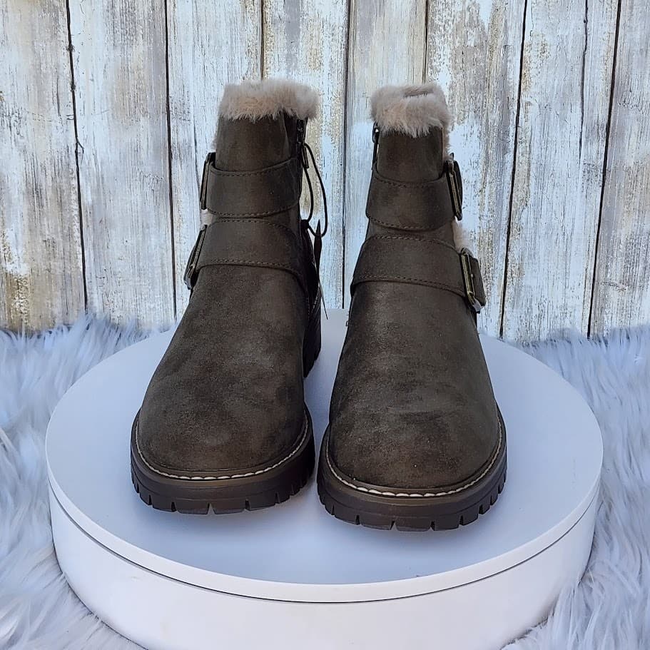 NEW - Cliffs by White Mountain Women's Marvin Bootie - Size 8 - Thumbnail 3