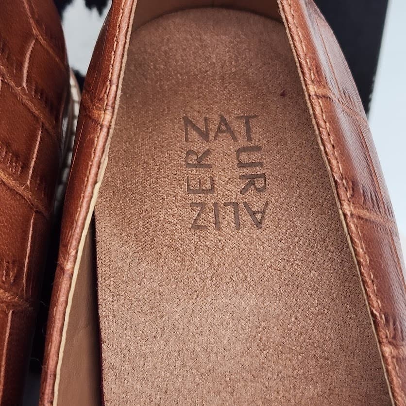 NEW Naturalizer Darry English Tea Croc Embossed Leather Loafers Women's Size 12M - Thumbnail 7