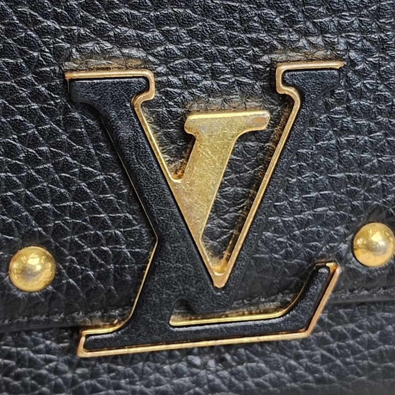 Louis Vuitton Taurillon Capucines Wallet – Authentic Luxury Wallet - Thumbnail 9