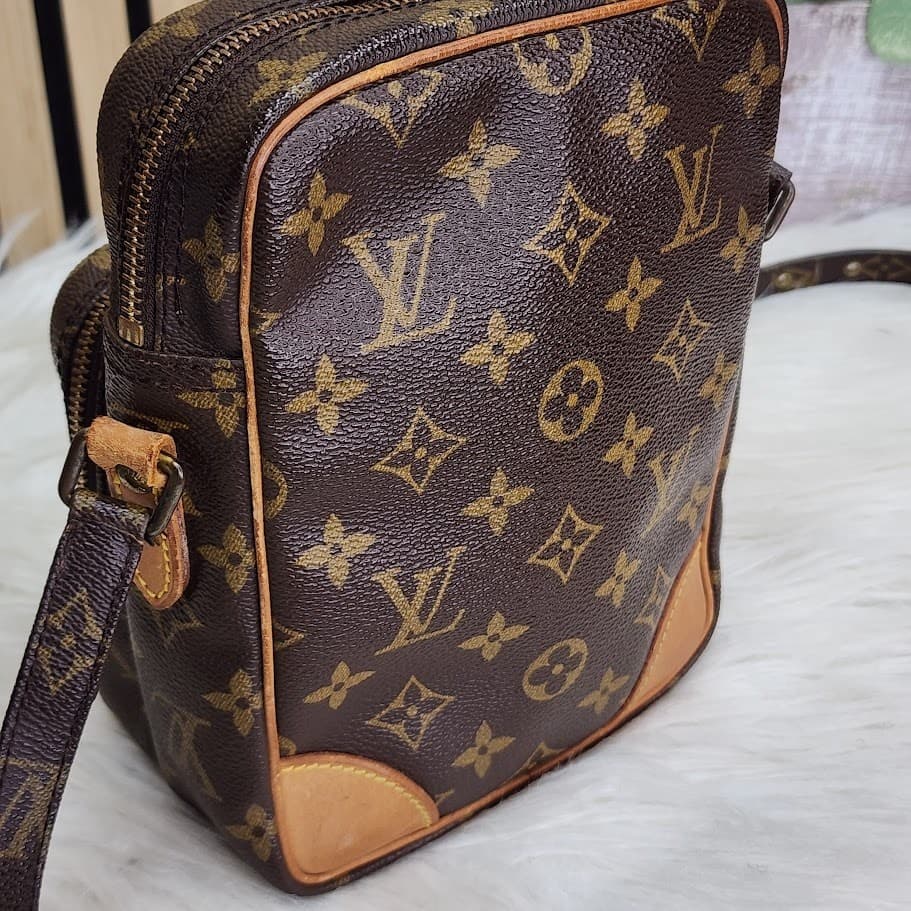 Authentic Louis Vuitton Monogram Amazon Crossbody Bag Brown Vintage - Thumbnail 10