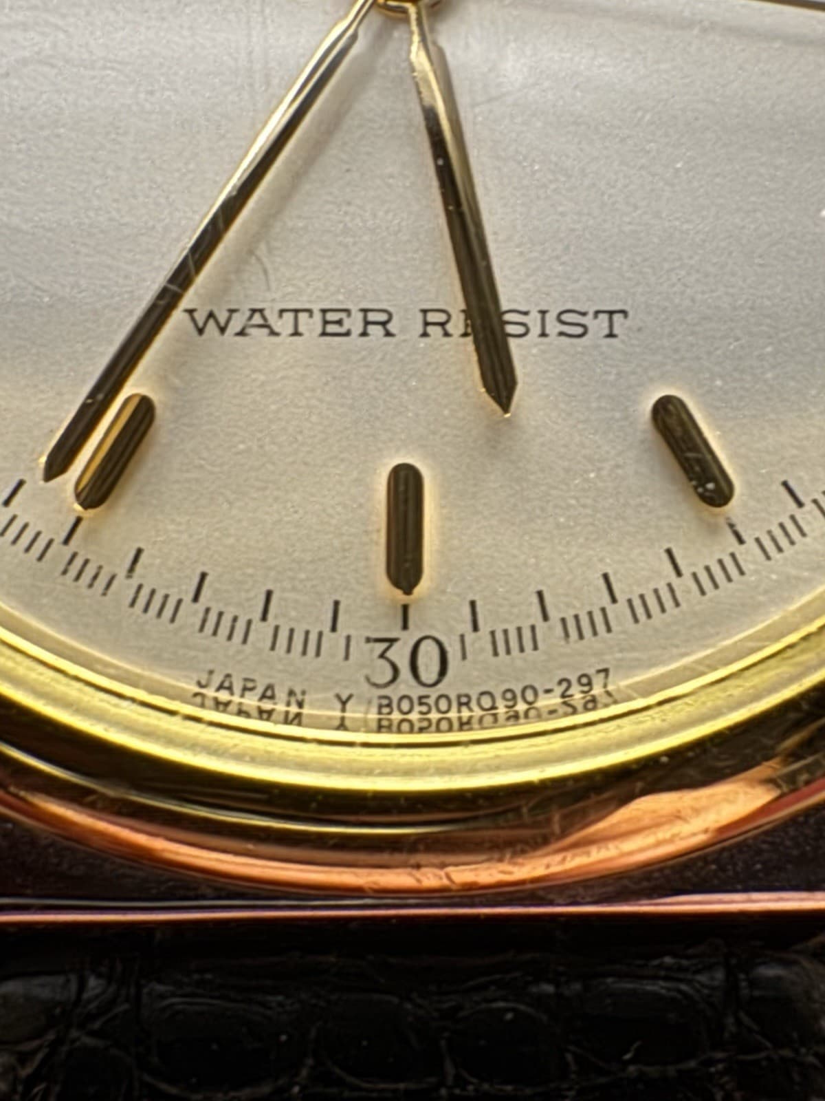Orient B050RQ90-297 Quartz Dress Watch 32mm Two-Tone Gold Bezel w/ Leather Strap - Thumbnail 2