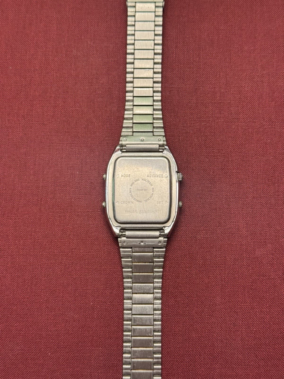 Vintage Waltham Mens Wrist Watch-Alarm Chronograph-Water Resistant-Quartz - Thumbnail 4