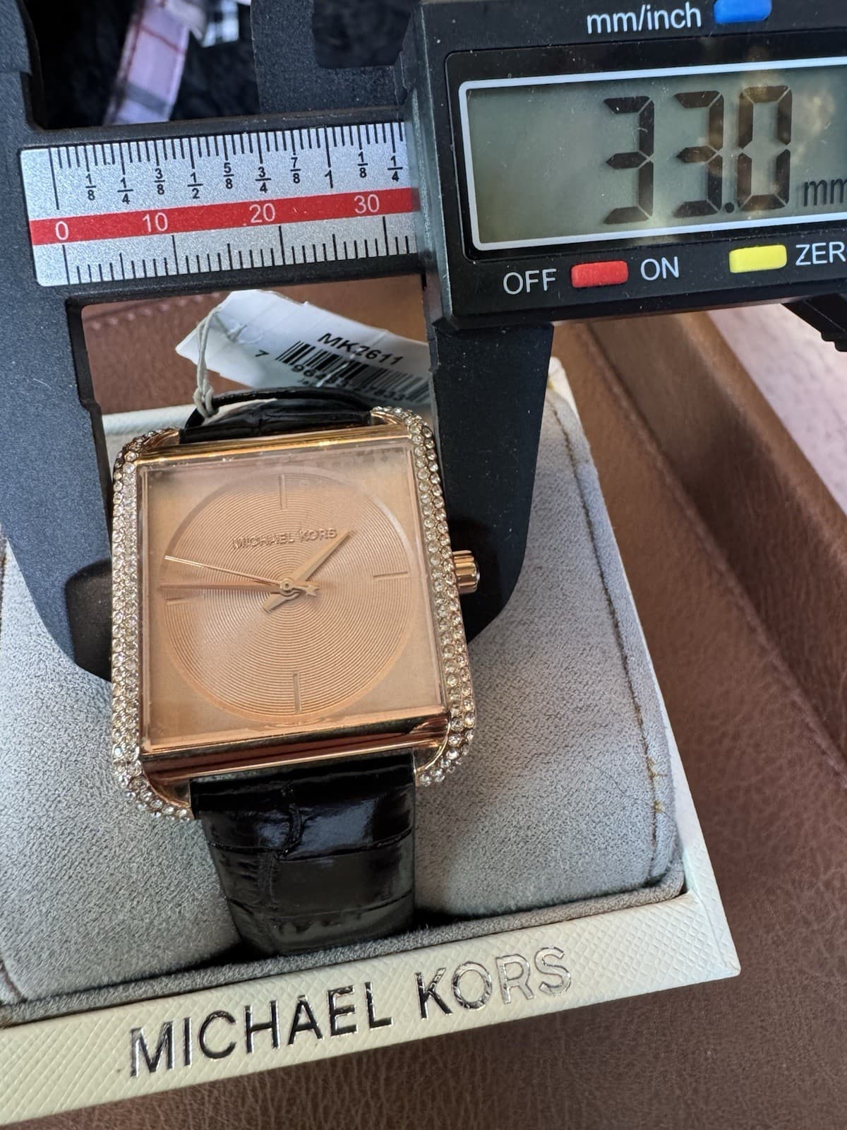 Michael Kors MK2611 Rose Gold Crystal Bezel Women’s Watch Black Leather Strap - Thumbnail 6