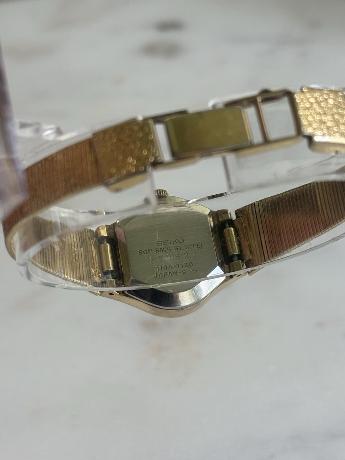Vintage Seiko Rainbow 1104-7130 Ladies Mechanical Wind Gold Tone 21.5mm - Thumbnail 2