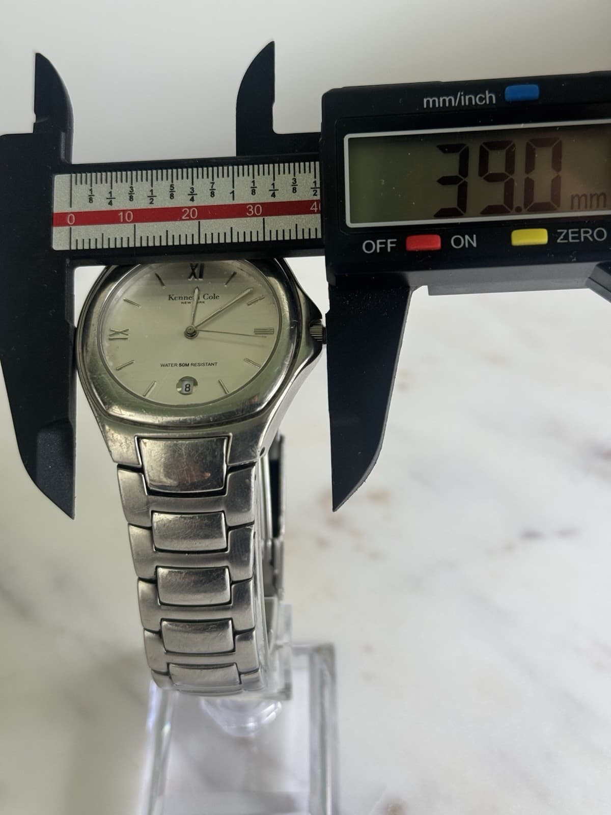Kenneth Cole KC3289 Silver Stainless Steel Men's Dress Watch 39mm Working - Thumbnail 3